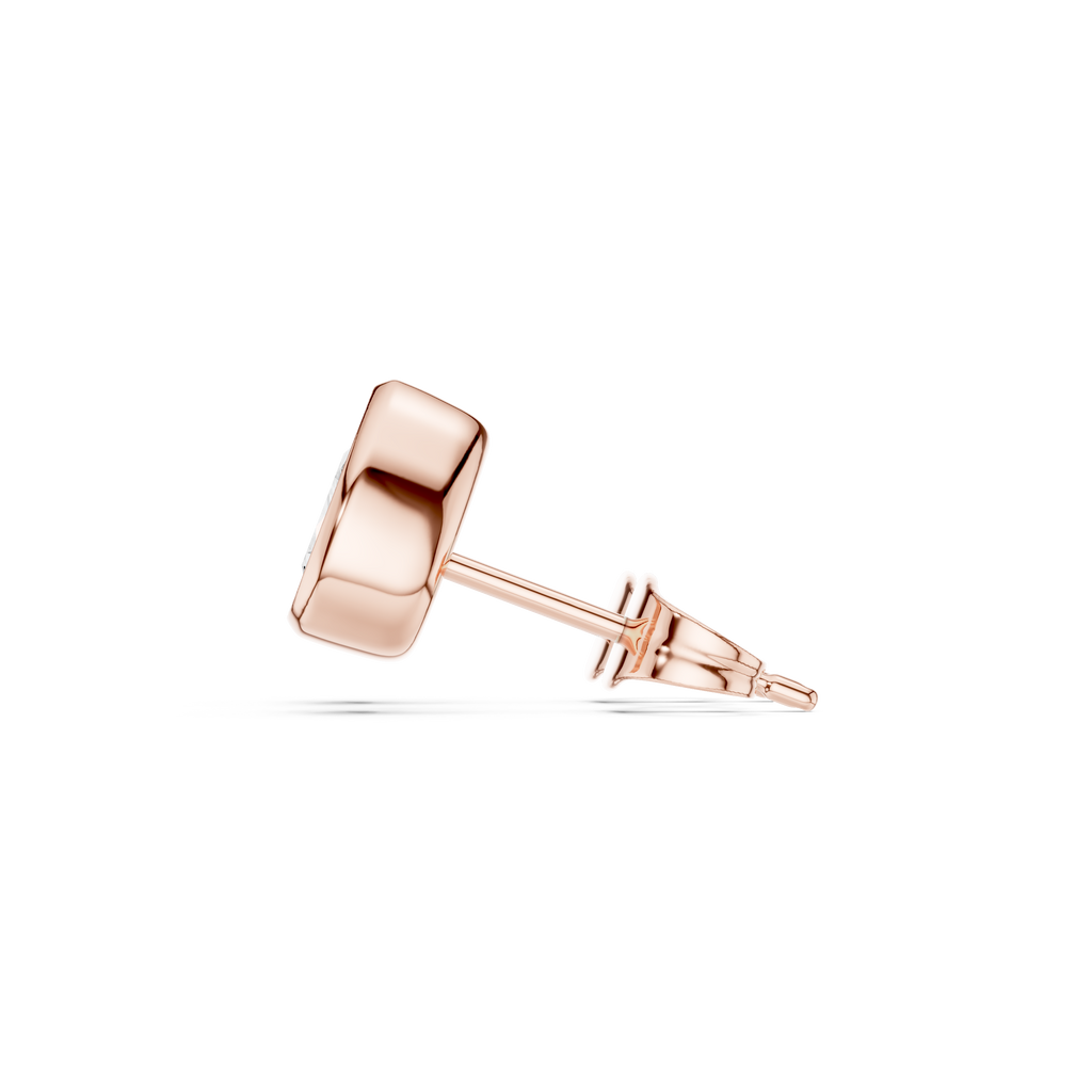 The Essential - No. 018