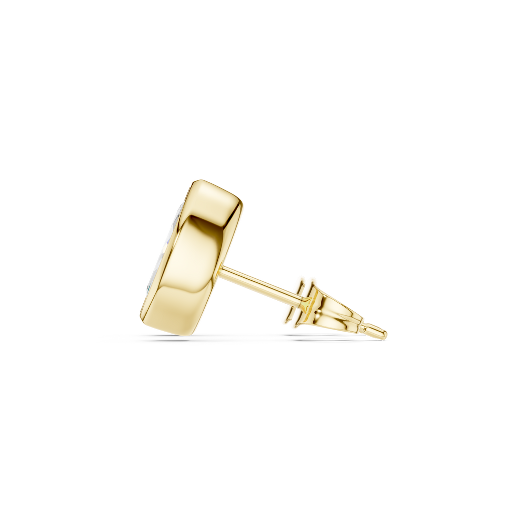 The Essential - No. 022