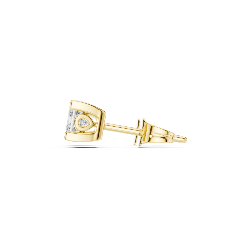 The Essential - No. 027
