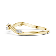 Load image into Gallery viewer, The Iconic Ring (CoThe Classic Ringpy)