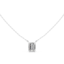 Load image into Gallery viewer, Emerald Solitaire Pendant