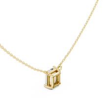 Load image into Gallery viewer, Emerald Solitaire Pendant