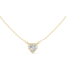 Load image into Gallery viewer, Heart Solitaire Pendant