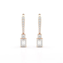 Load image into Gallery viewer, 4.42 Carat Emerald Shape Drop Earring